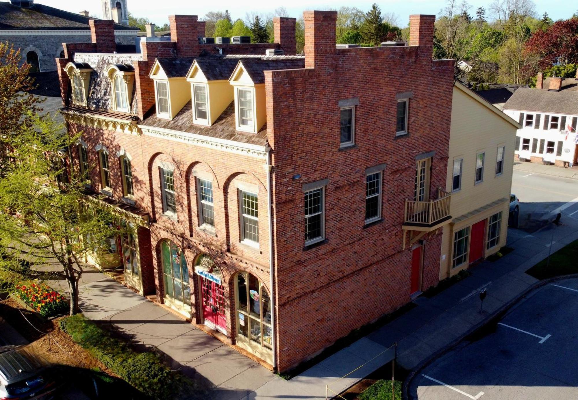 Vine Village Niagara-on-the-Lake Екстериор снимка